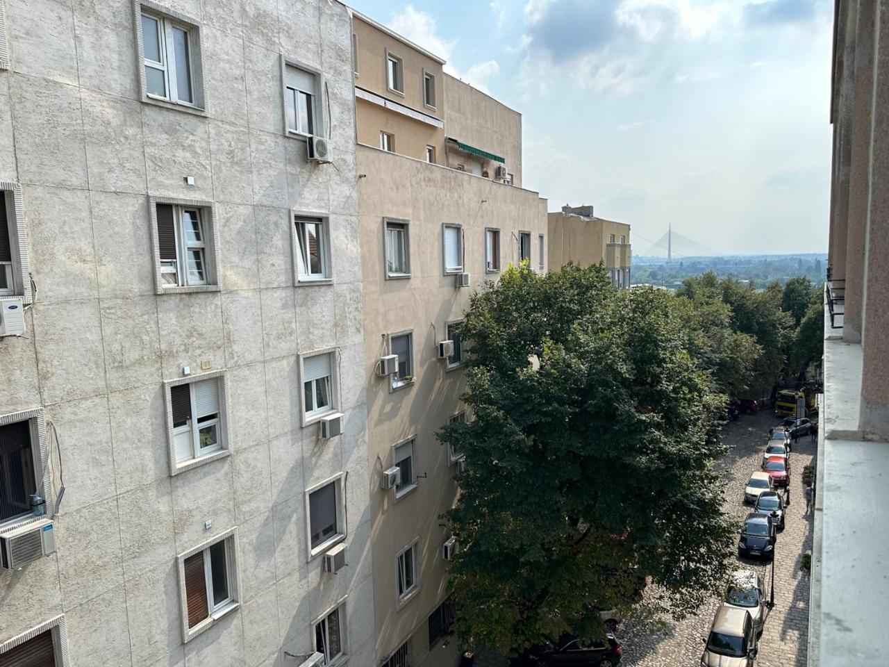 City Centre Elegance: Kosancicev Venac Studio Belgrade Luaran gambar