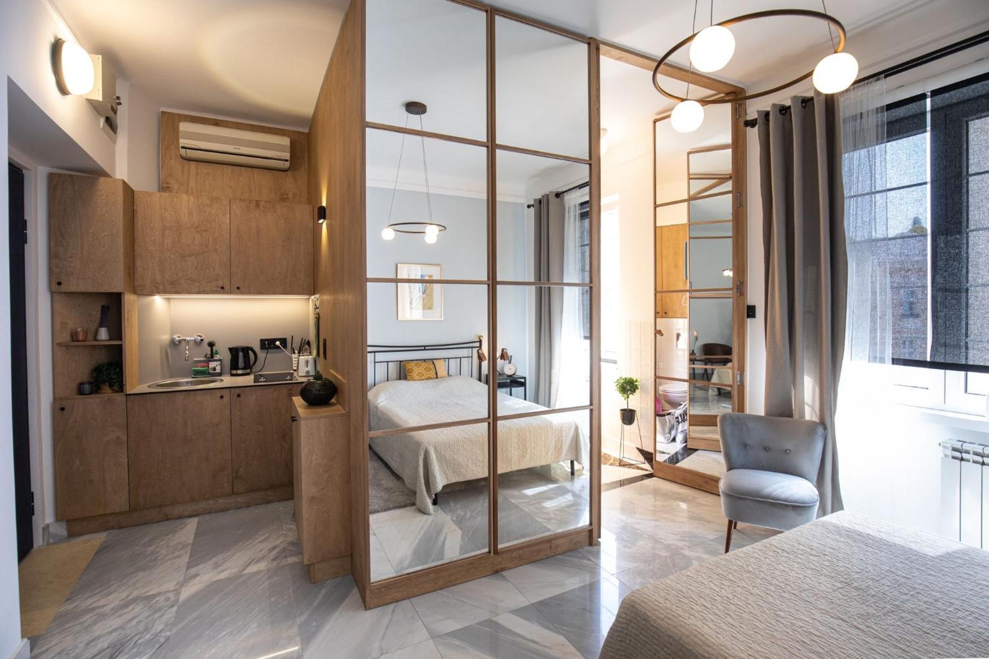City Centre Elegance: Kosancicev Venac Studio Belgrade Luaran gambar